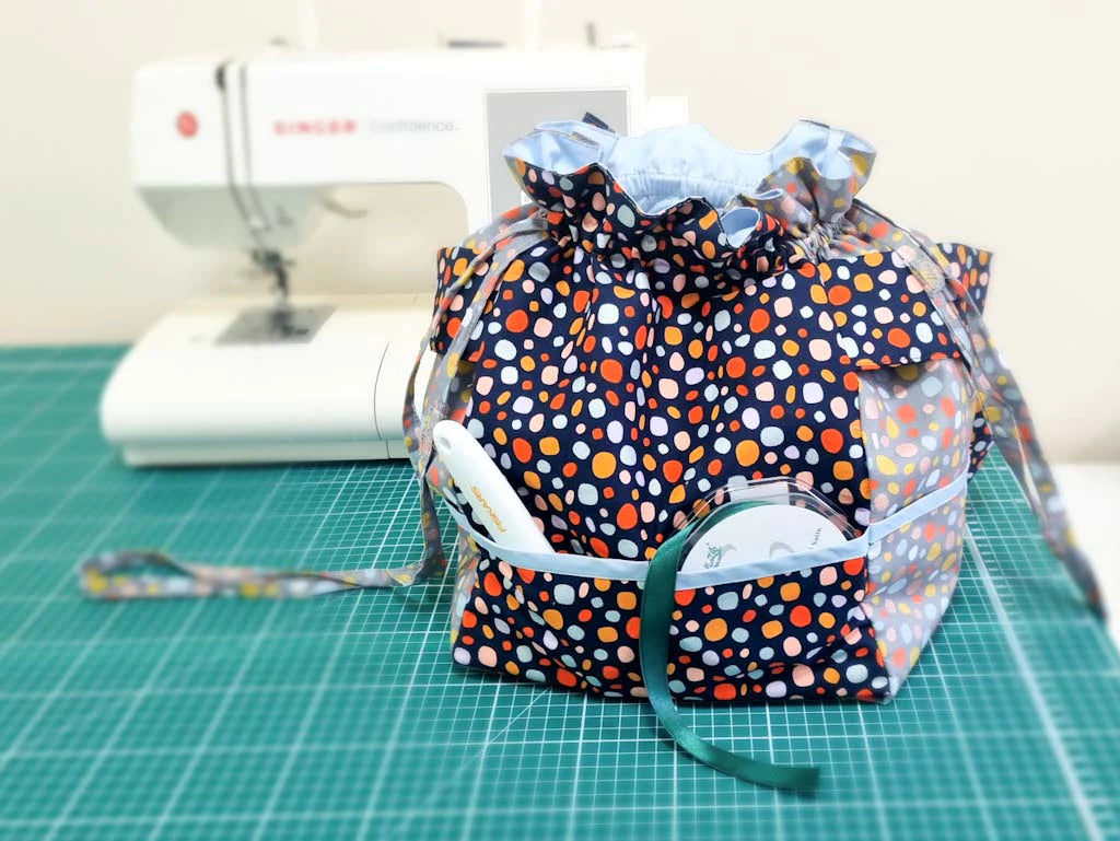 How to Make a Pocket Crazy Craft Bag Fabric Love
