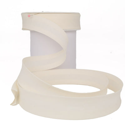 Cream 25mm polycotton bias binding trails from a reel