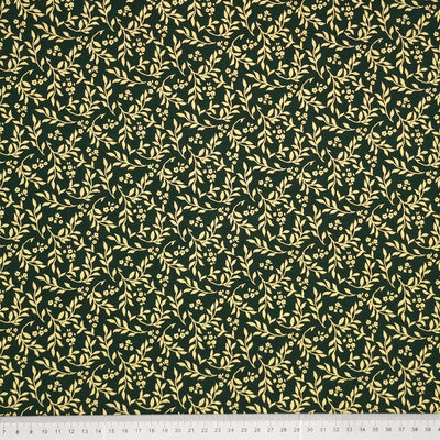Christmas Cotton Fat Quarter Bundle - Holly & Floral - Green