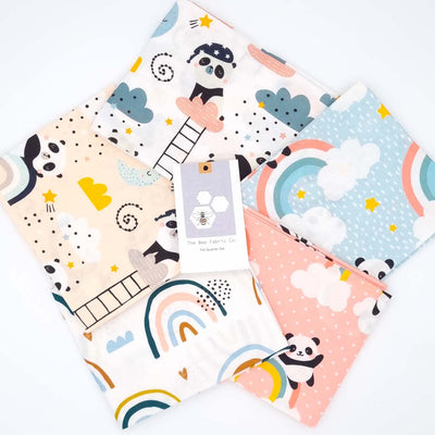 Pandas at play feature in this cute nursery bundle.